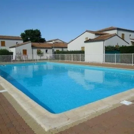Apartman Avec Piscine Collective Sur Mer